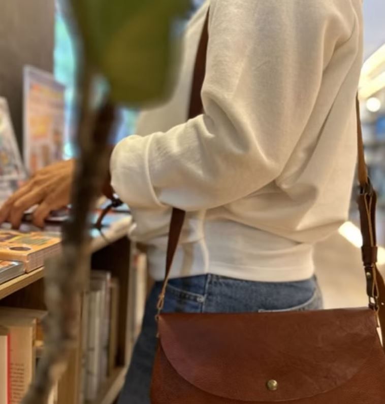 Coffee Bag 大地色文青復古 斜背包 側背包